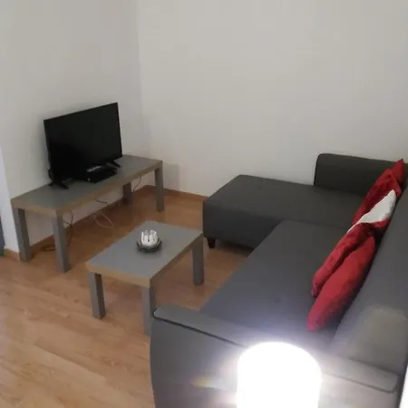 Apartment Rue Paul Lafargue 63 *